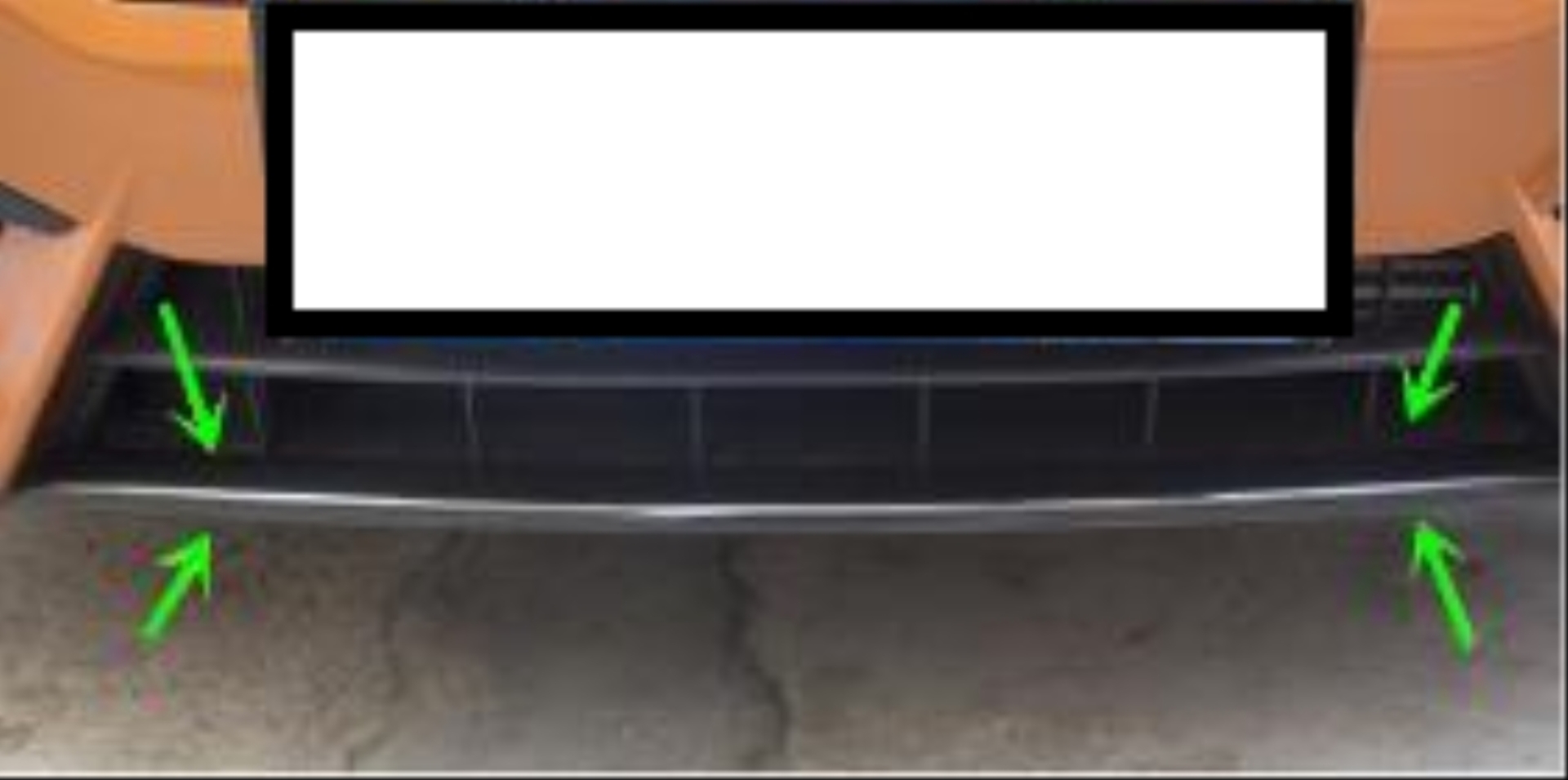 Honda Civic FC5 2016-2020 İçin Uyumlu Ön Tampon Alt Çıtası Karbon Tekli 2