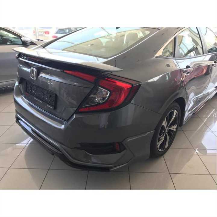 Honda Civic FC5 2016-2020 İçin Uyumlu Stop Çerçevesi Petek Model 2