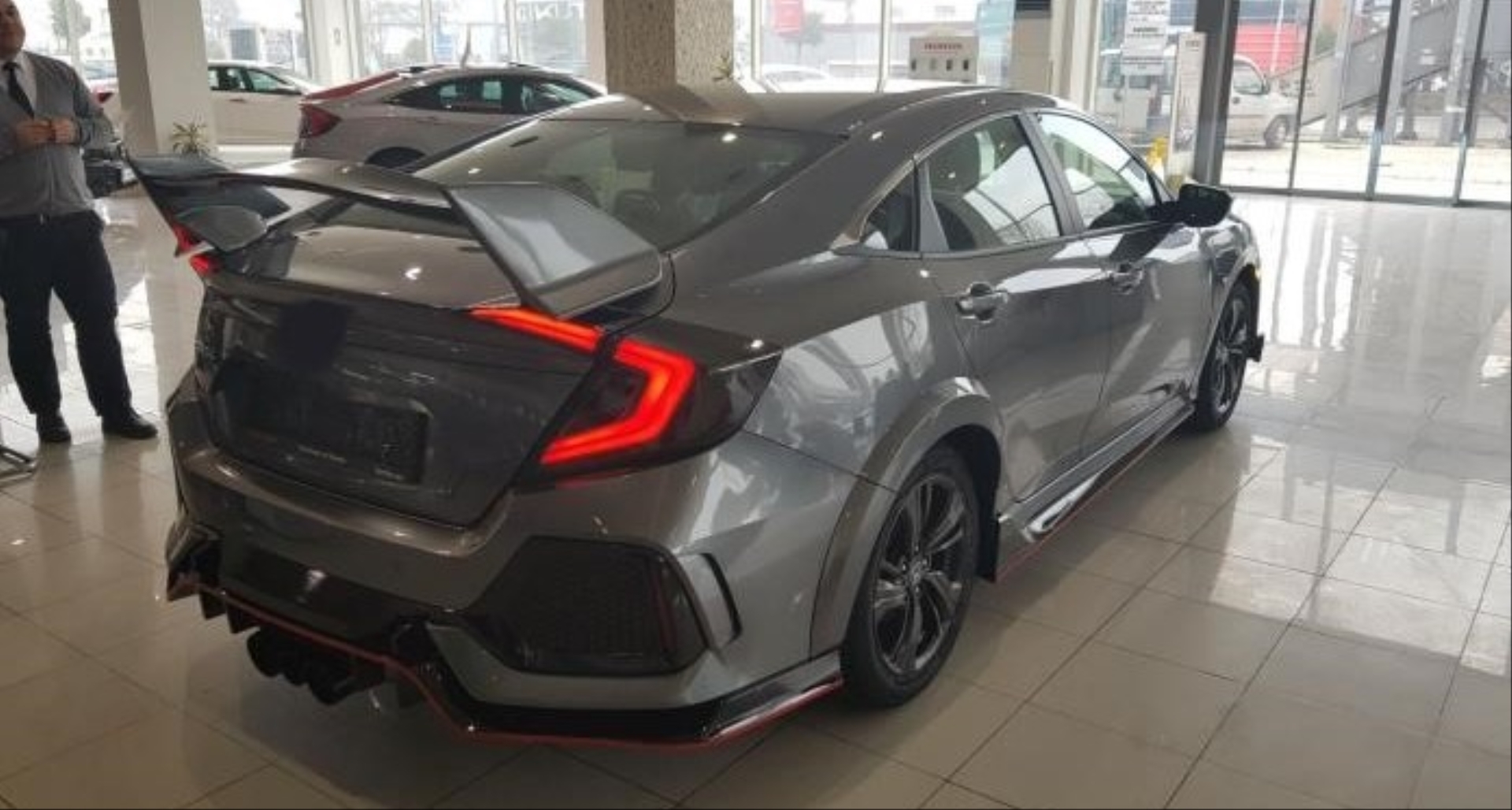 Honda Civic FC5 2016-2020 için Uyumlu Type-R Arka Tampon 2