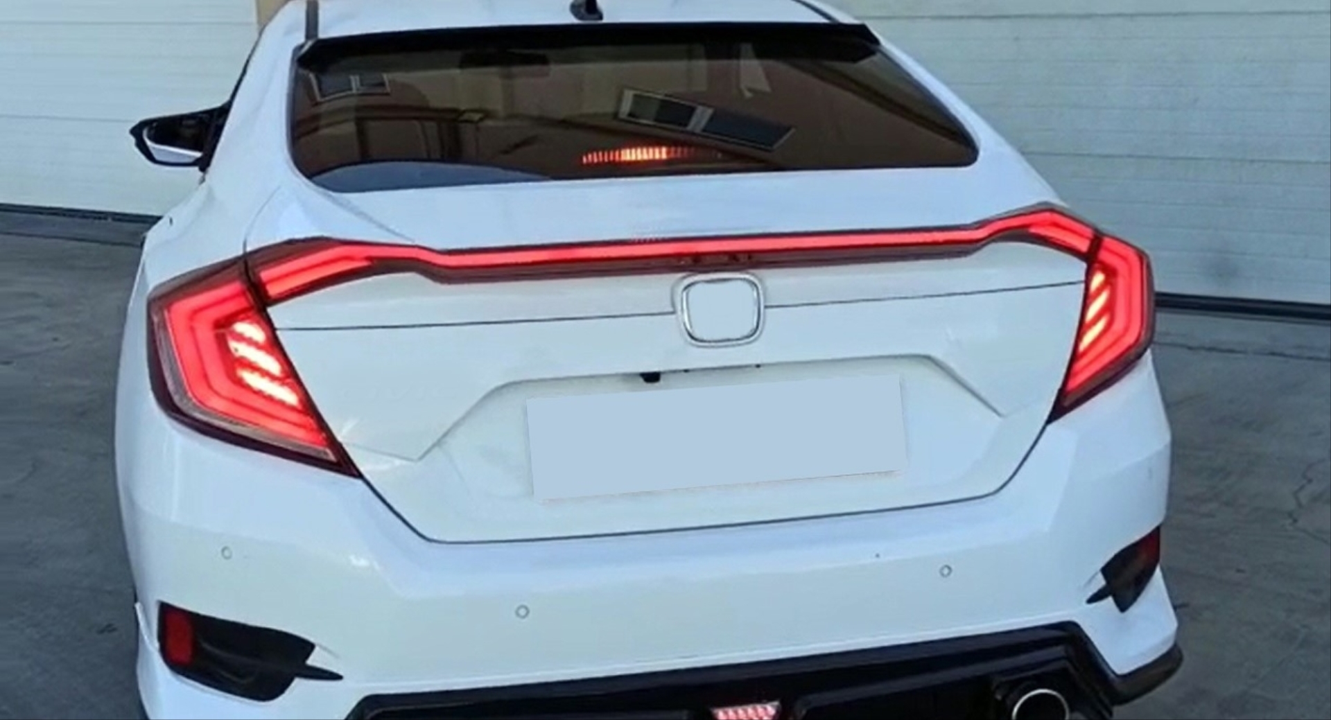Honda Civic FC5 2016-2021 Uyumlu Hareketli Sinyalli LED Stop ve Spoiler Takımı Kırmızı 2