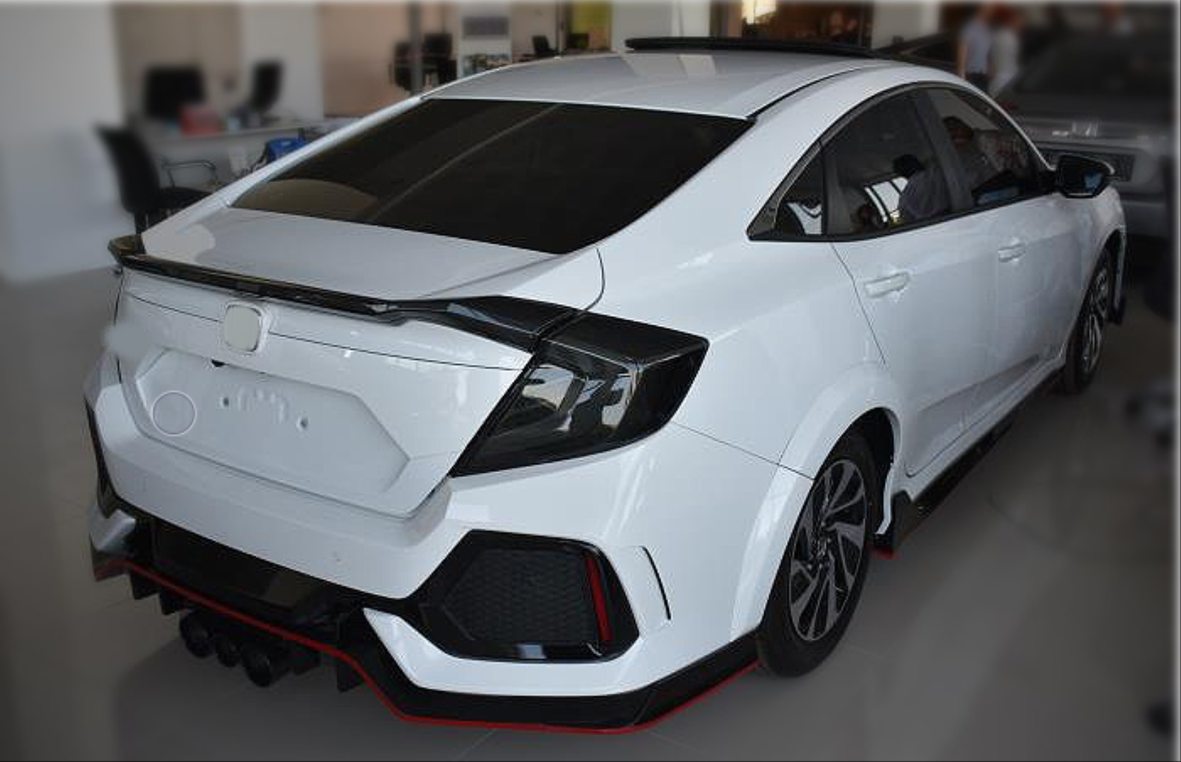 Honda Civic FC5 (2016-2021) Uyumlu Hareketli Sinyalli LED Stop ve Spoiler Takımı - Smoke 4