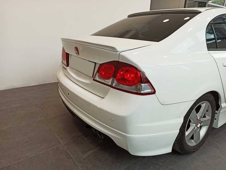 Civic FD6-FB7 (2006-2015) Uyumlu Arka Cam Spoiler 2