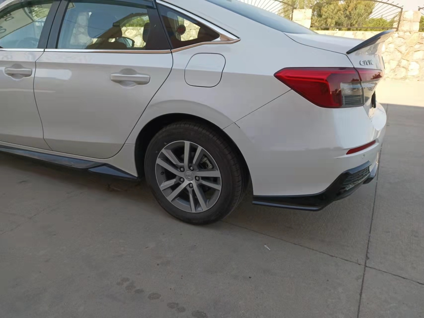 Civic FE1 2022 İçin Uyumlu Arka Flap Takımı - Piano Black 5