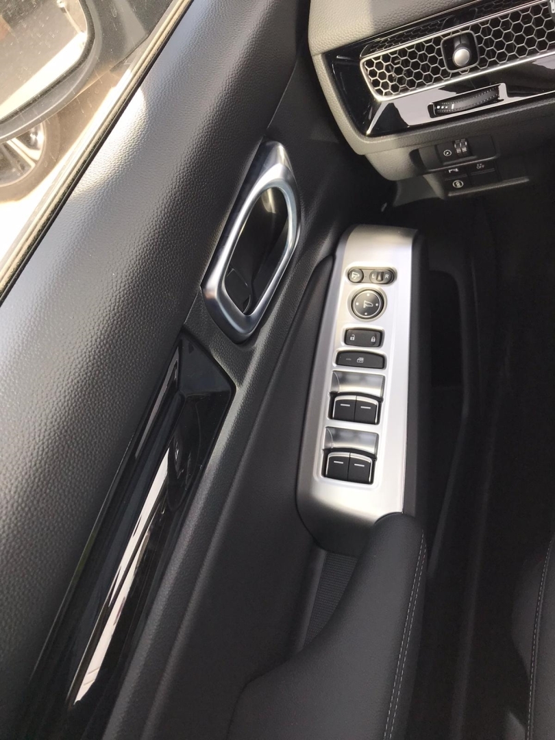 Civic FE1 2022 için Uyumlu Cam Düğme Kaplama - Silver 2