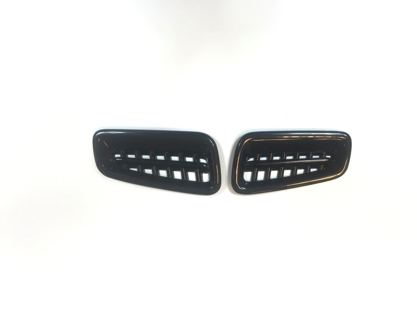 Civic FE1 2022 İçin Uyumlu Üst Menfez Kaplama - Piano Black 2