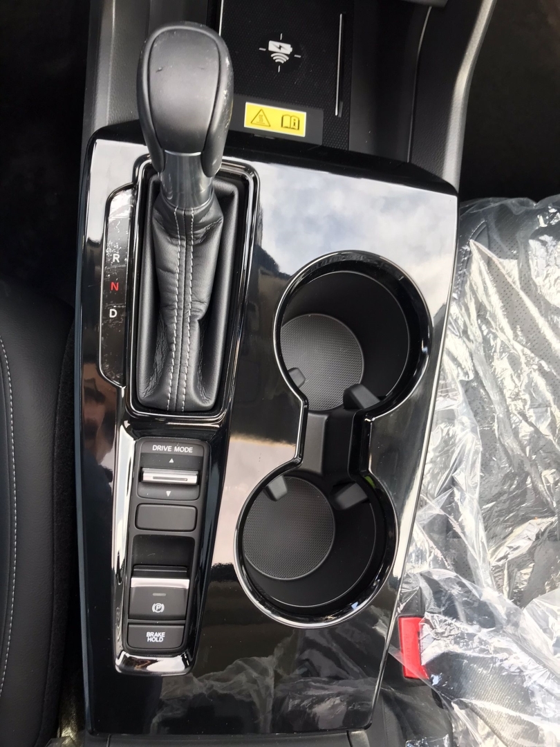 Civic FE1 2022 için Uyumlu Vites Konsol Kaplama - Piano Black 5