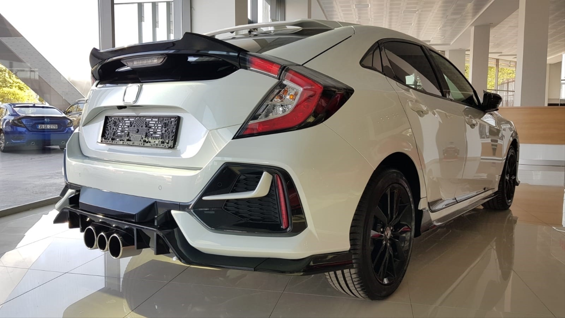 Civic FK7 (2016-2020) Uyumlu Hatchback Spoiler DTO (Piano Black) 4
