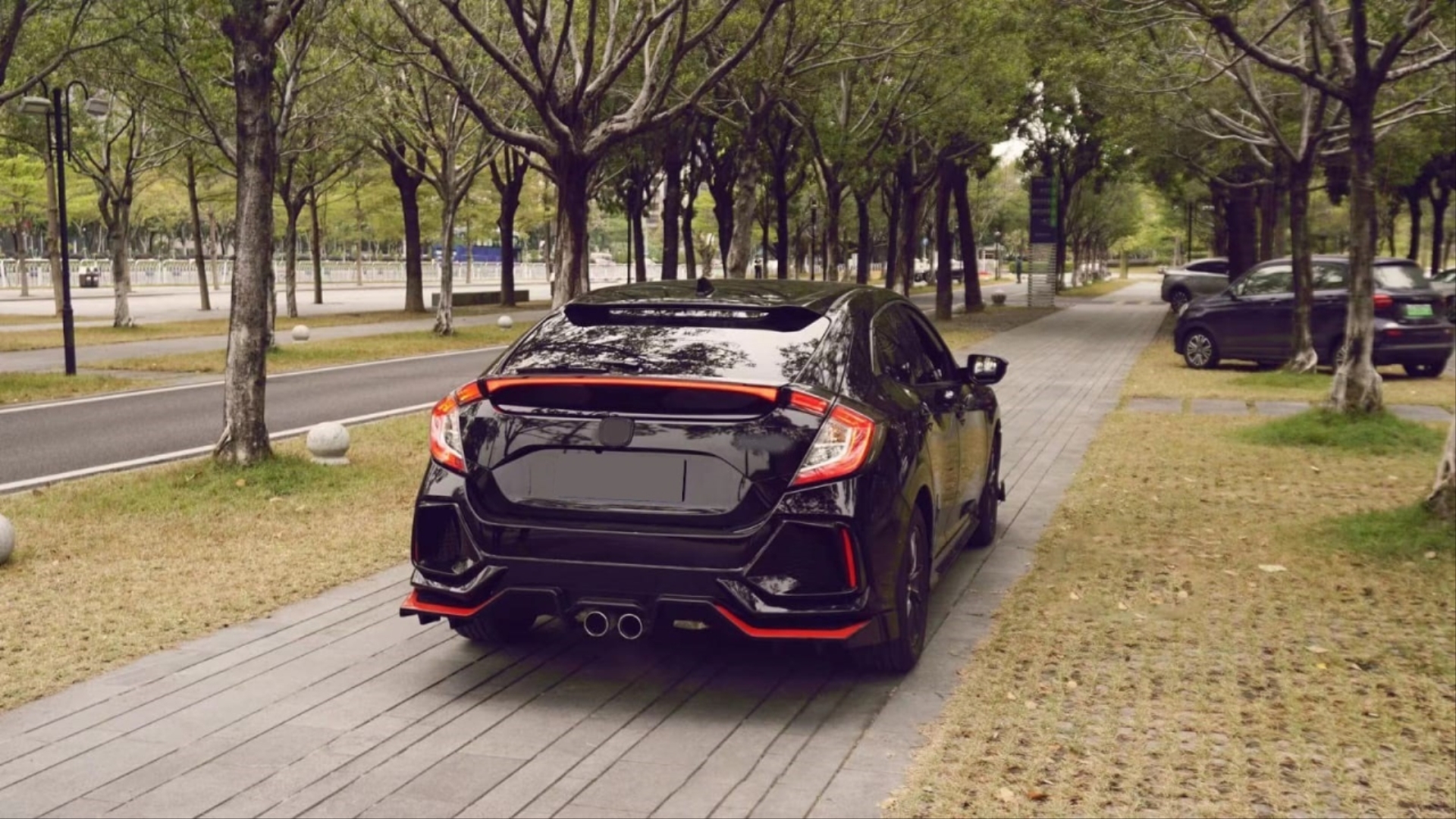 Honda Civic HB FK7 için Uyumlu LED Spoiler 2