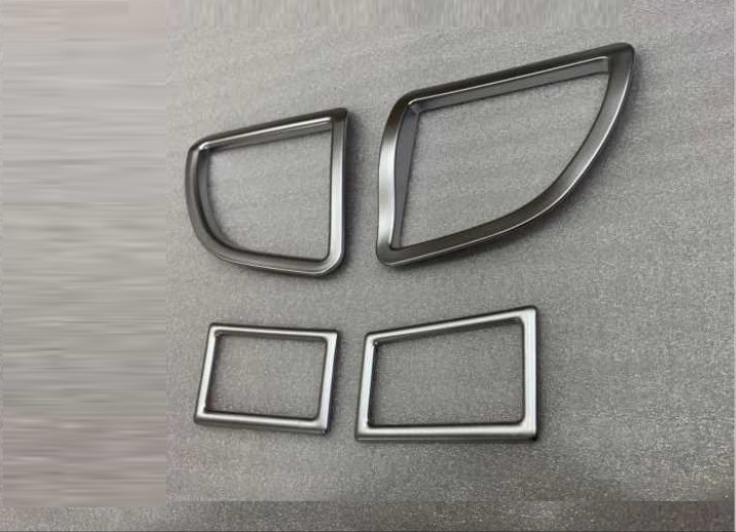 Toyota Corolla 2014+ Menfez Kaplama 4 Parça Silver 2