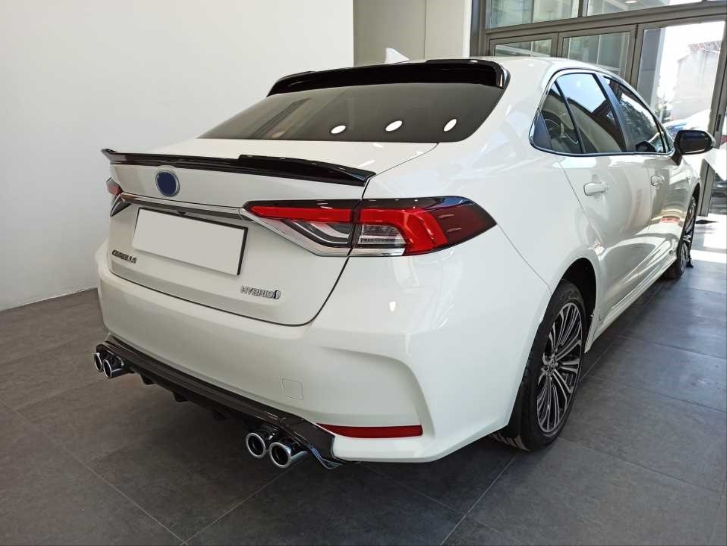 Corolla 2019+ için Uyumlu Difüzör 4