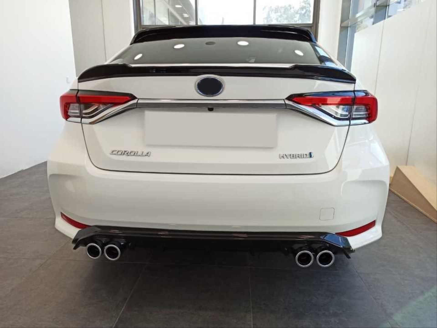 Corolla 2019+ için Uyumlu Difüzör 5