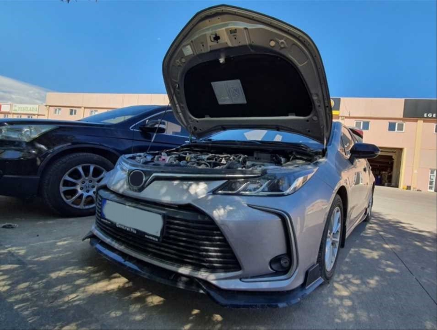 Toyota Corolla 2019+ İçin Uyumlu Kaput Izolatörü 2