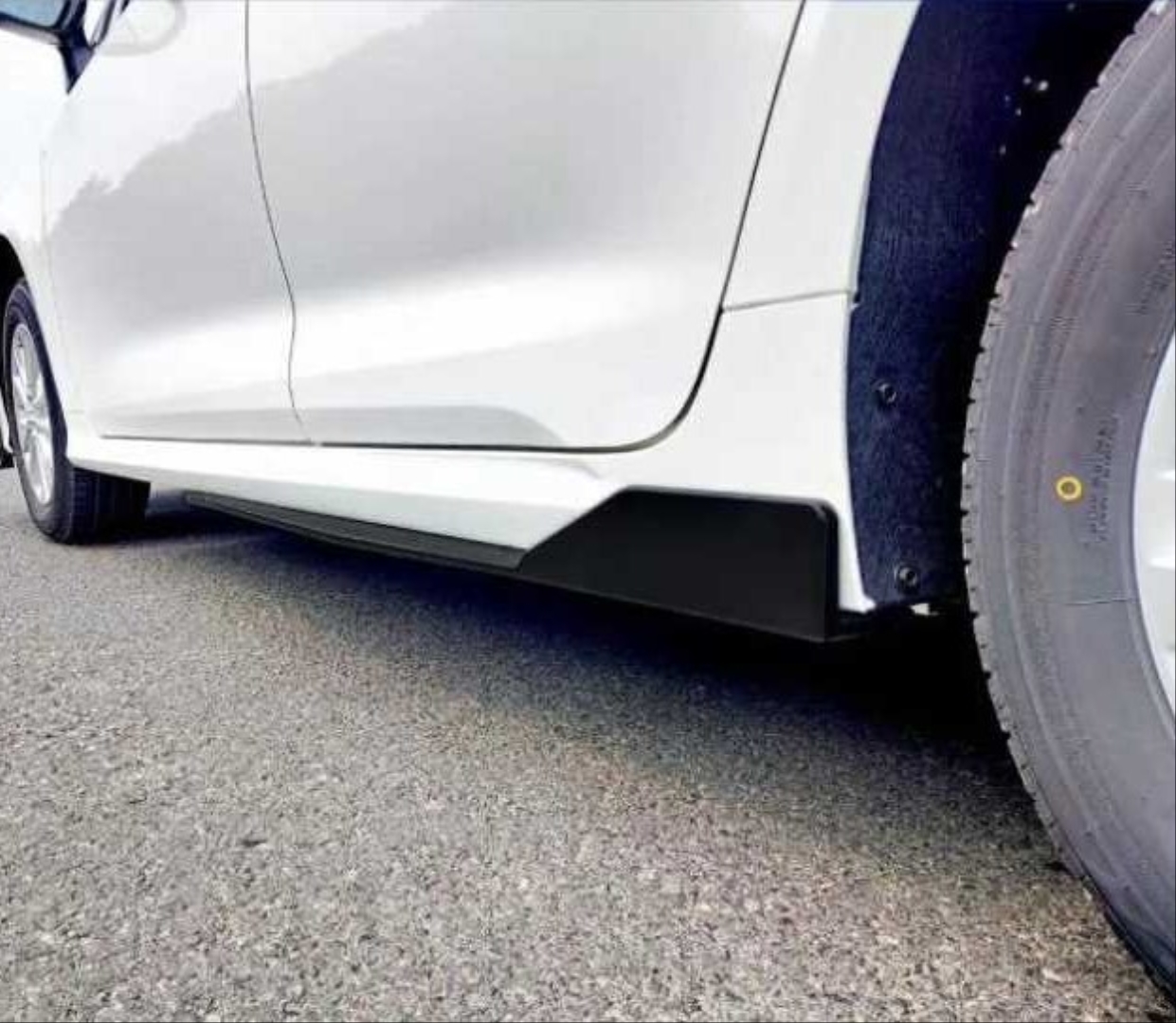 2019+ Toyota Corolla İçin Uyumlu Marşpiyel 5
