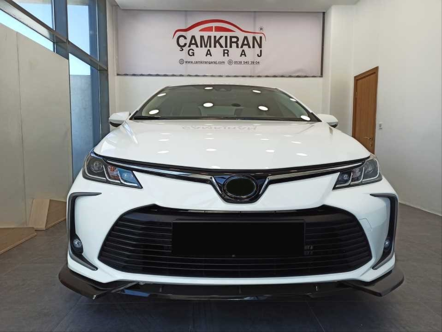 Toyota Corolla 2019+ Uyumlu Ön Lip 5