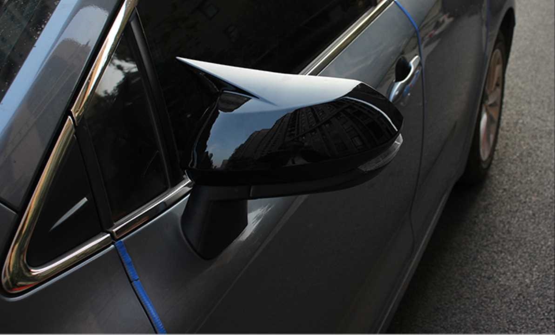 Toyota Corolla 2019+ İçin Uyumlu Yarasa Ayna Kapağı - Piano Black 4